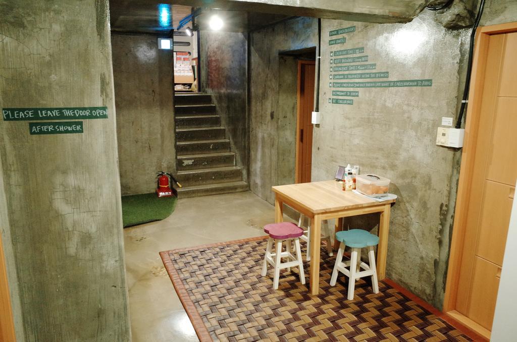 Bong Backpackers Hostel Seoul Ngoại thất bức ảnh
