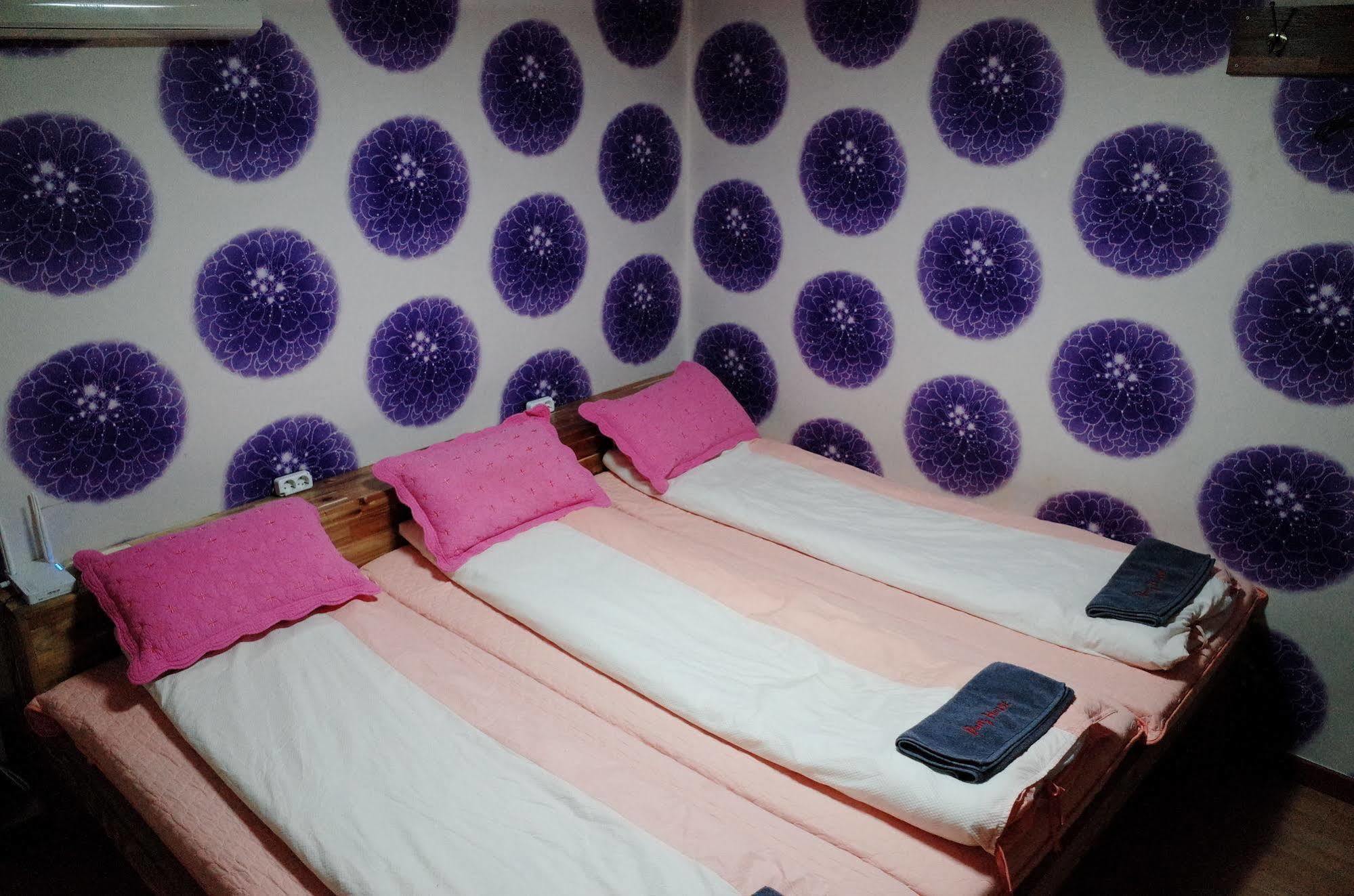 Bong Backpackers Hostel Seoul Ngoại thất bức ảnh